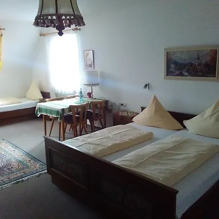 Muehlencafe Hotel *